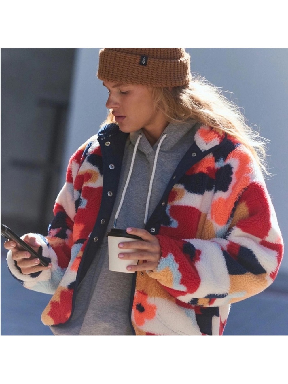 Free People Mountain High Bold Geo Sherpa Fuzzy Jacket in Red & Navy L NWT - Picture 4 of 6
